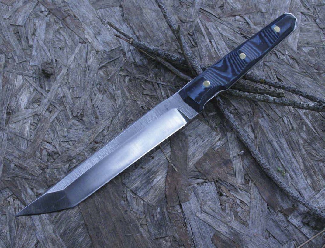 Jason Johnson’s Sabertooth design