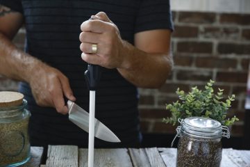 tool to create sharp kitchen knife