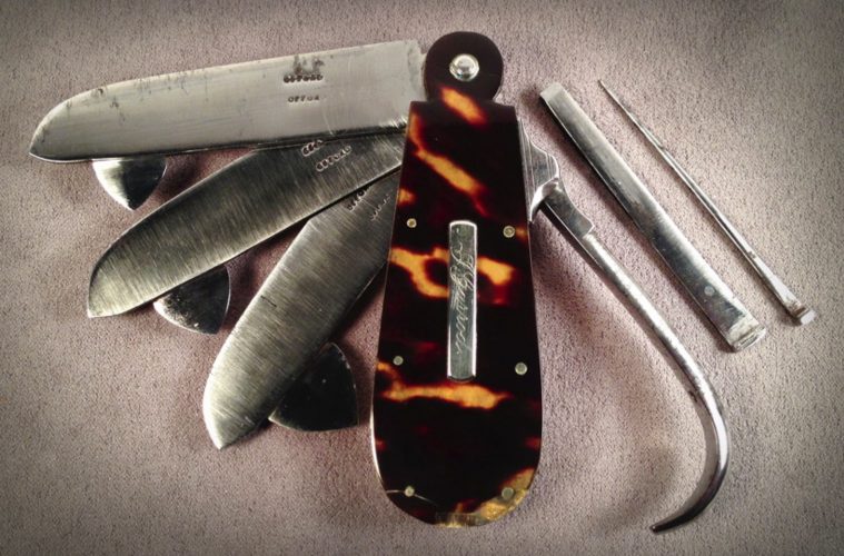 MacGyver Archives Knives Illustrated