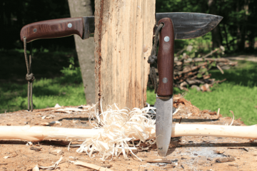 how to use your knife to make a feather stick, start a fire