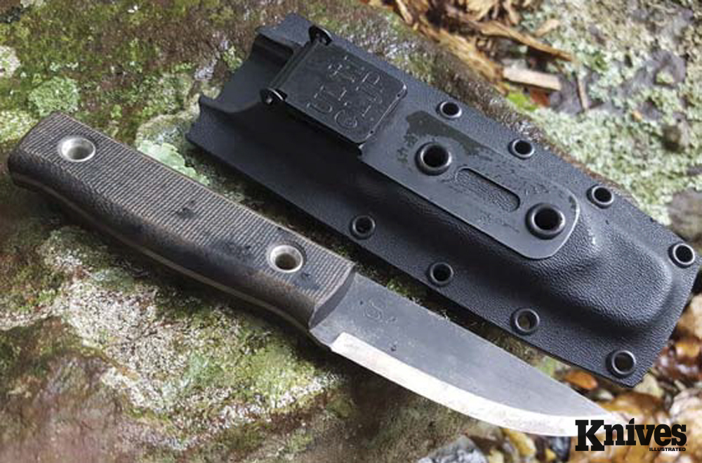 This Sargent Edged Tools Matilija rides in a snap-retention pocket sheath with an Ulti-Clip attachment.