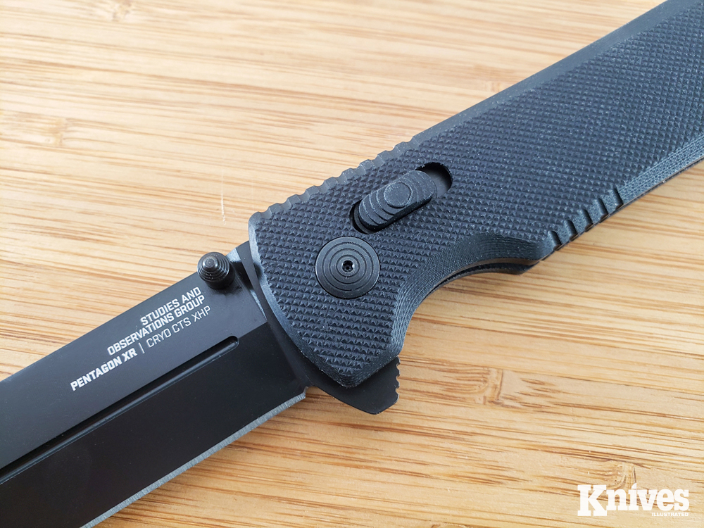 SOG’s XR lock is ambidextrous and can withstand 1,500 pounds of pressure.