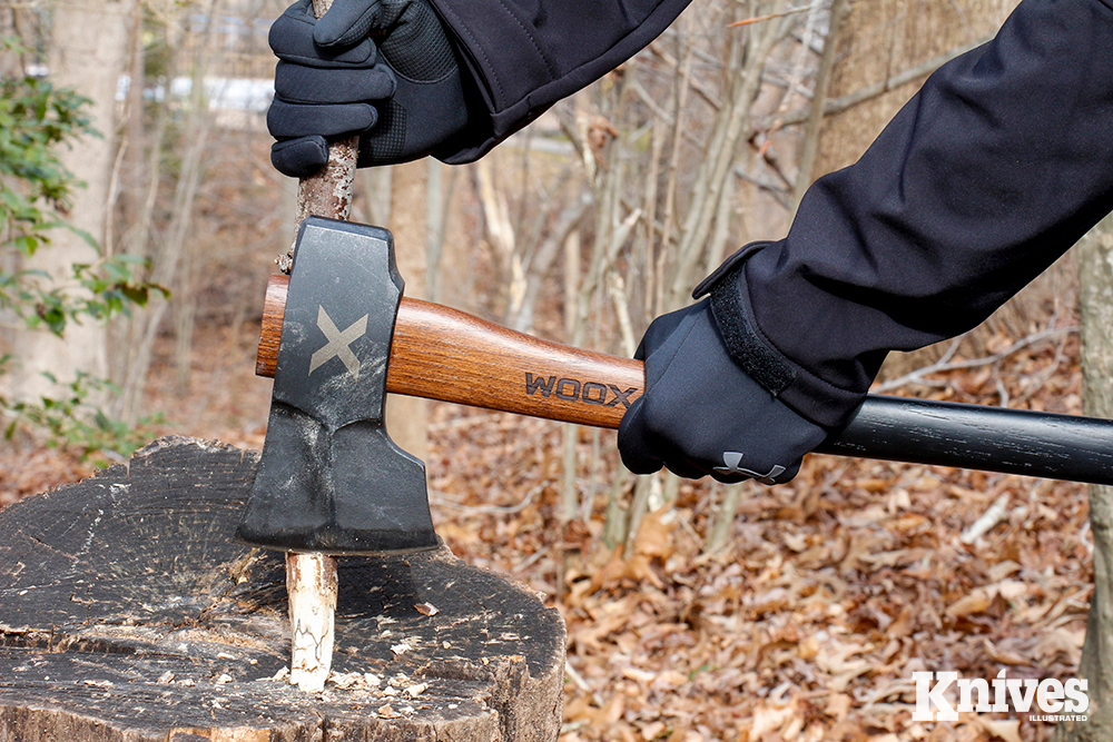 the Woox Forte can be used one-handed for more precise detail work.