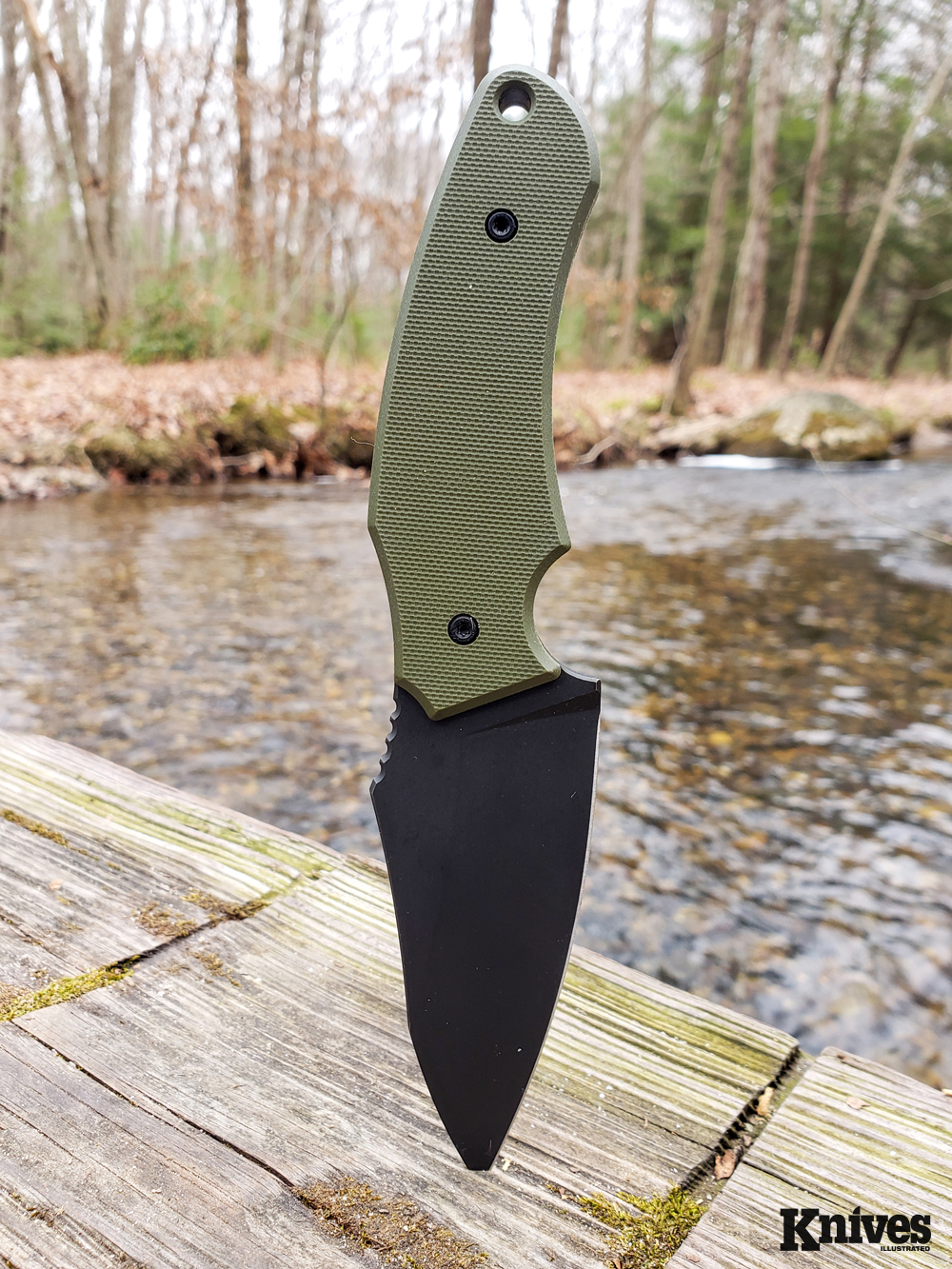 The Hoback Shepherd offers big utility in a small size that’s perfect for EDC.