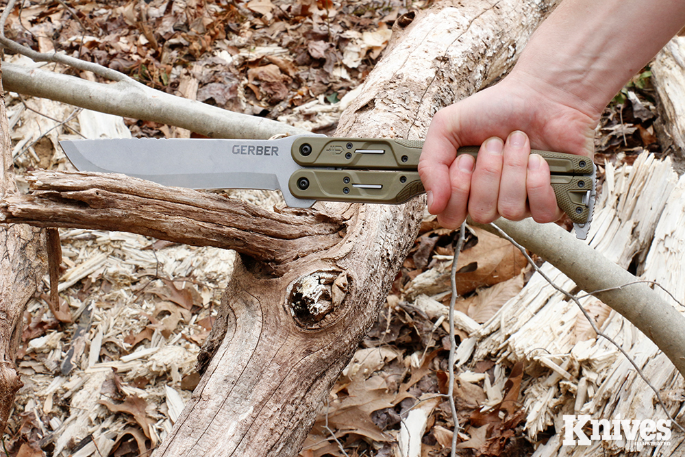 Taking a grip farther back on the Doubledown handle provides good leverage when chopping.