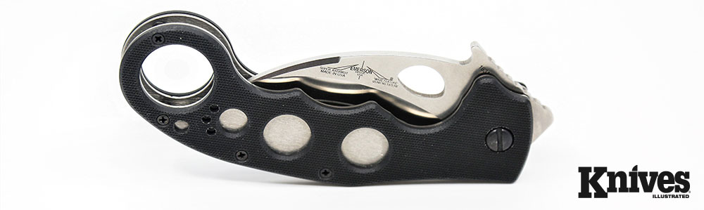 That protrusion sticking out of the spine of the Super Karambit’s blade is Emerson Knives’ patented Wave Feature.