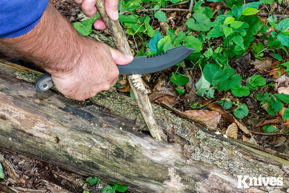 The Brush Wolf has good ergonomics for making different types of cuts.