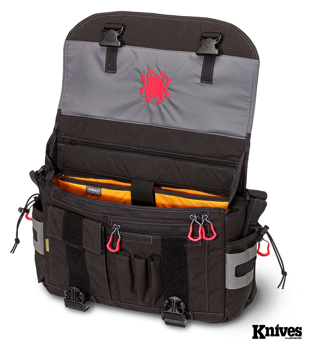 SPYDERCO MESSENGER BAG