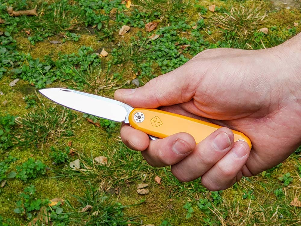 tjeneren tøj ballon Review: The American Service Knife - Knives Illustrated