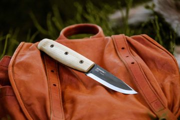 Morakniv Lok Black Blade - Ash Wood Handle - Leather Sheath - DLT